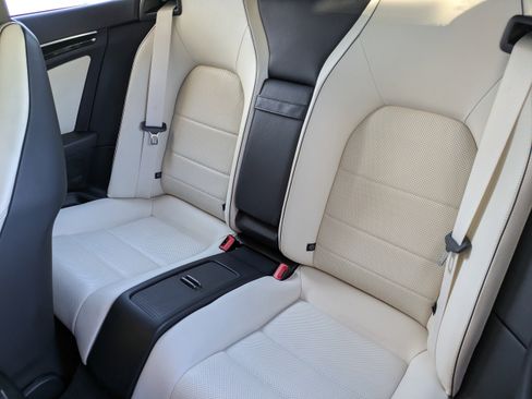 Used 2017 Mercedes-Benz E 550 Cabriolet image 12