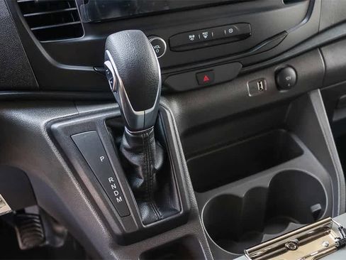 New 2025 Ford Transit 250 148 Medium Roof image 17