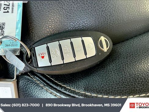 Used 2024 Nissan Altima 2.5 SL AWD/4WD image 9