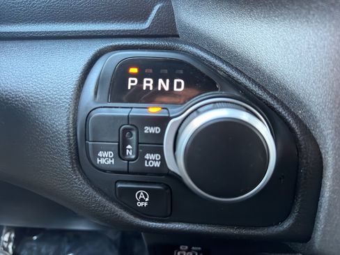 Used 2025 RAM 1500 Tradesman AWD/4WD image 22