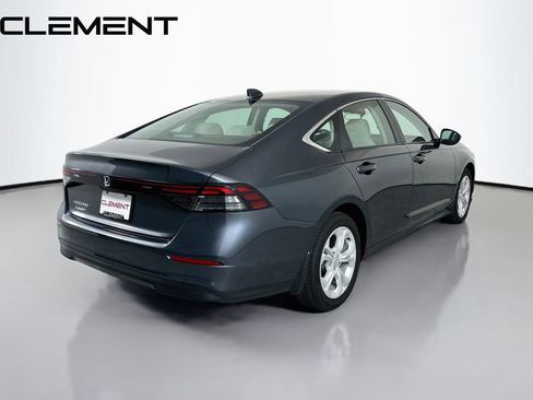 Used 2024 Honda Accord LX image 7