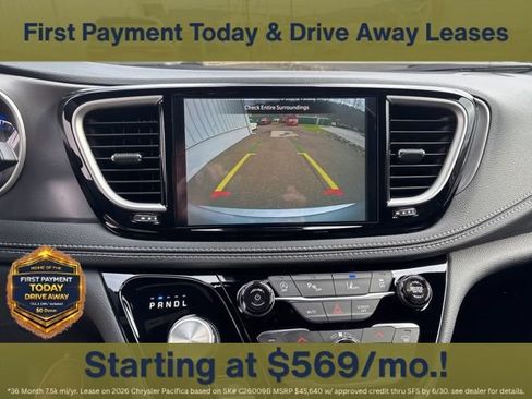 New 2026 Chrysler Pacifica Select AWD/4WD image 10