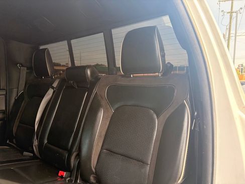 Used 2022 RAM 1500 Laramie w/ Sport Appearance Package AWD/4WD image 28