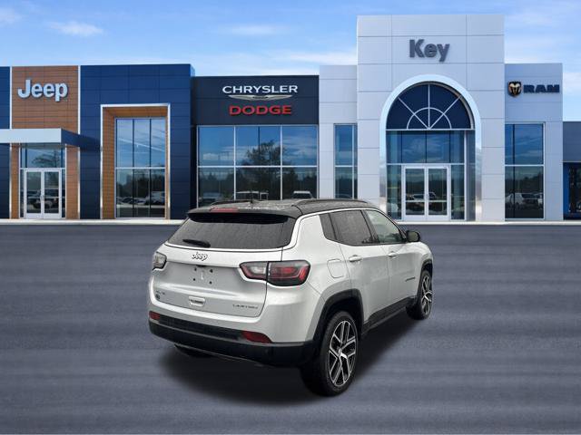 Certified 2024 Jeep Compass Limited w/ Elite Group AWD/4WD image 5
