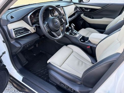 Used 2025 Subaru Outback Limited w/ Popular Package #2 image 2