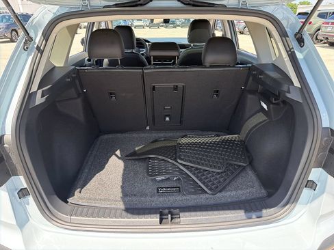 Certified 2025 Volkswagen Taos SEL AWD/4WD image 29