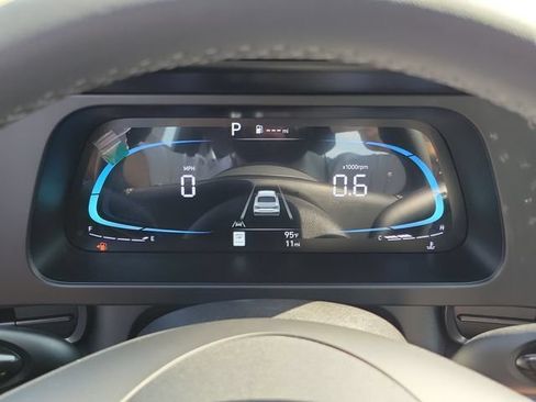 New 2026 Hyundai Elantra SEL Sport FWD image 9