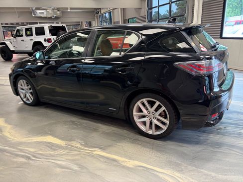 Used 2015 Lexus CT 200h FWD image 33