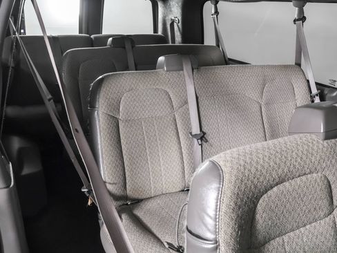 Used 2025 Chevrolet Express 3500 LT w/ LT Preferred Equipment Group RWD image 36