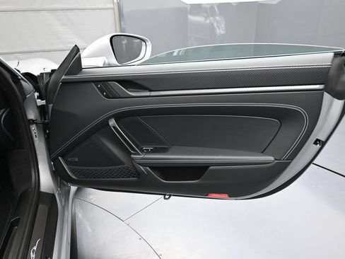 Certified 2026 Porsche 911 GT3 RWD image 28