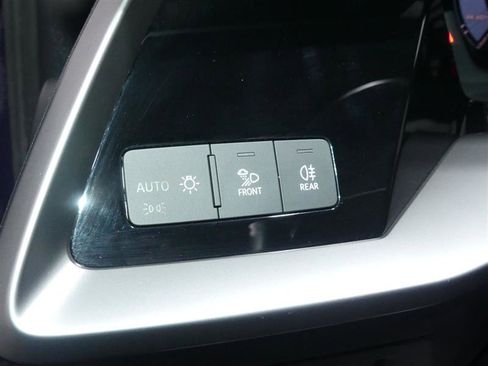 Used 2023 Audi A3 2.0T Premium w/ Convenience Package image 30