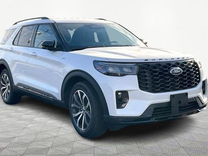 New 2026 Ford Explorer ST-Line w/ Premium Package