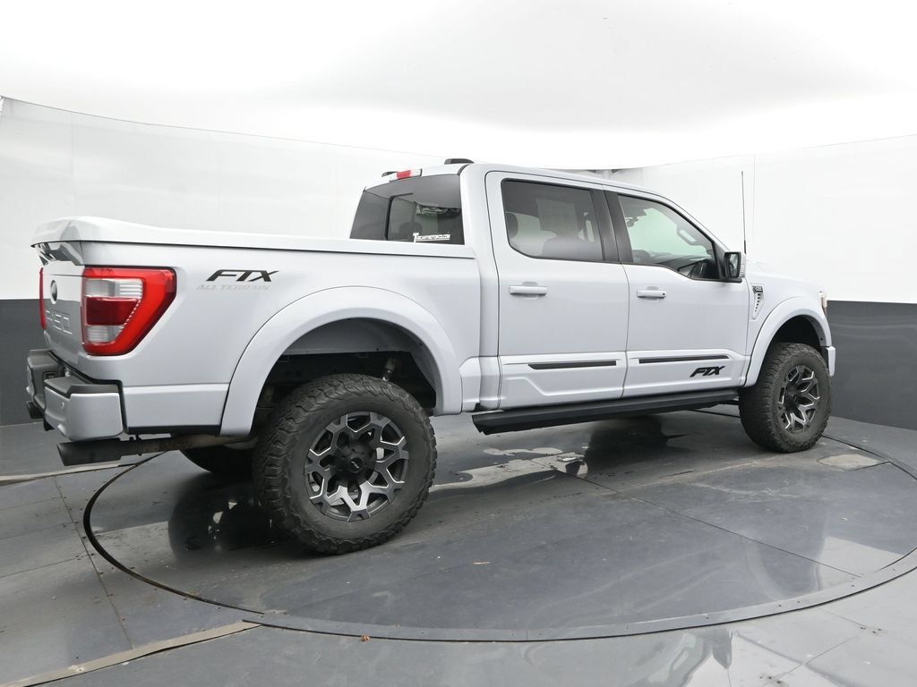 Used 2021 Ford F150 Lariat w/ Equipment Group 502A High AWD/4WD image 3