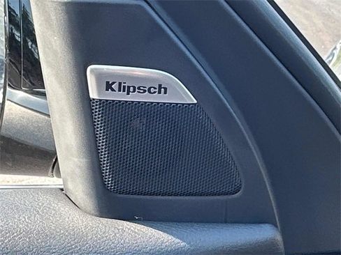 New 2025 Nissan Armada SL w/ Captain's Chari Seat Package image 28