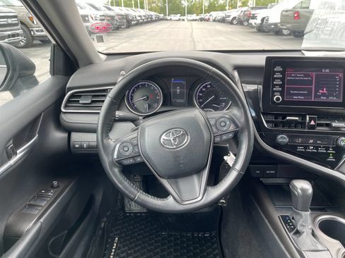 Used 2024 Toyota Camry SE FWD image 16