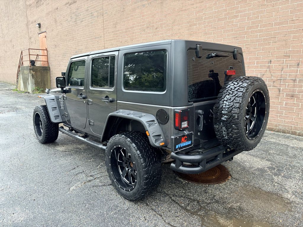 Used 2017 Jeep Wrangler Unlimited Sport w/ Connectivity Group AWD/4WD image 3