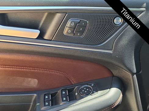 Used 2020 Ford Edge Titanium w/ Equipment Group 301A AWD/4WD image 31