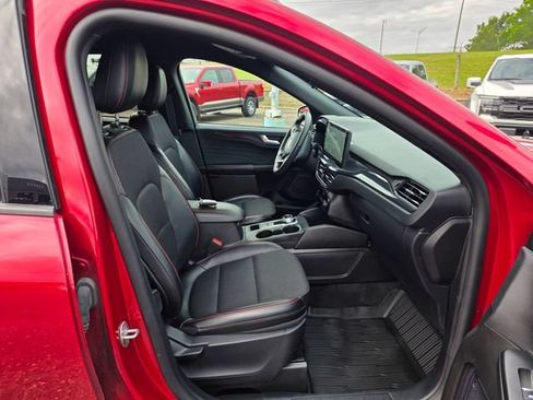 Used 2024 Ford Escape ST-Line w/ Tech Pack #1 AWD/4WD image 14