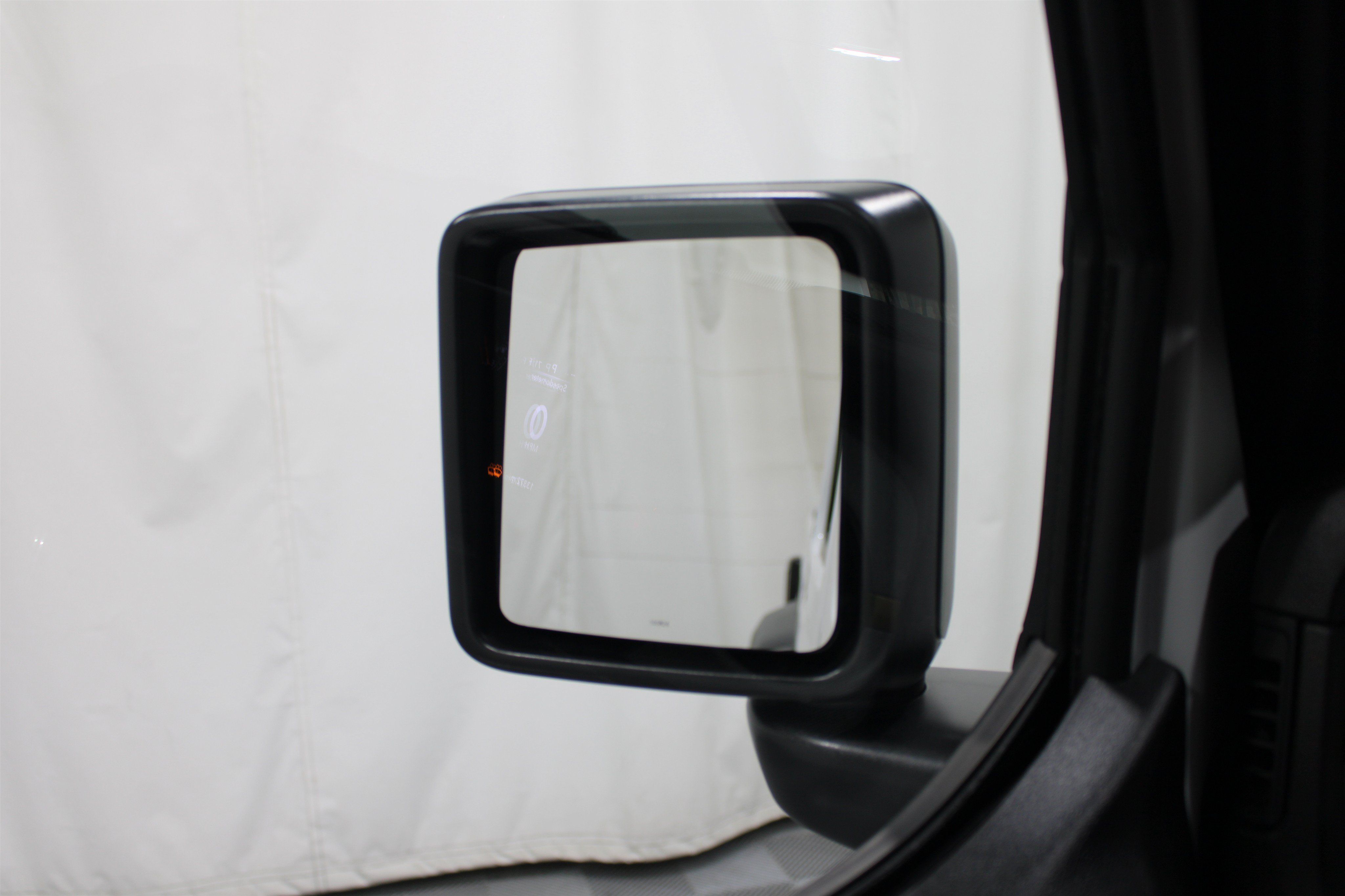 Used 2025 Jeep Gladiator Sport AWD/4WD image 9
