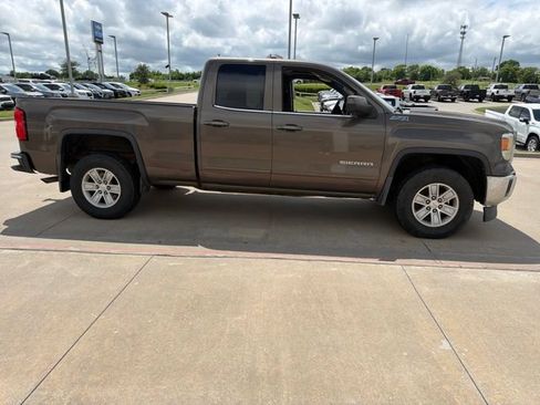 Used 2014 GMC Sierra 1500 SLE w/ SLE Value Package AWD/4WD image 5