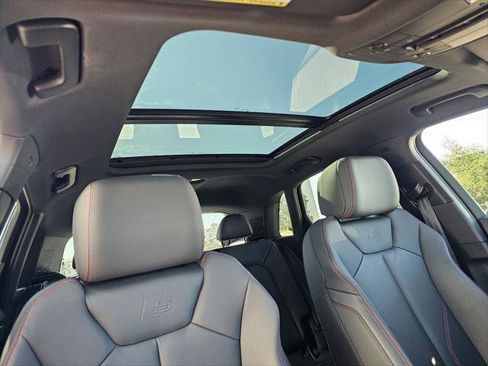 Used 2025 Audi Q3 2.0T Premium Plus w/ Premium Plus Package image 3