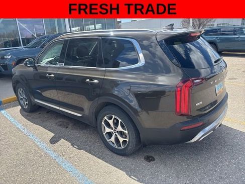 Used 2020 Kia Telluride EX AWD/4WD image 4