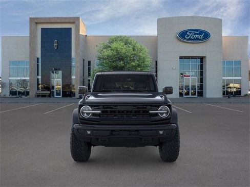 New 2025 Ford Bronco Outer Banks w/ Sasquatch Package image 6