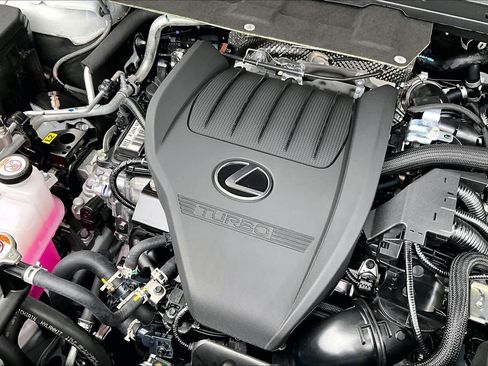 New 2026 Lexus TX 500h AWD image 19