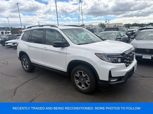 Used 2023 Honda Passport TrailSport image 1