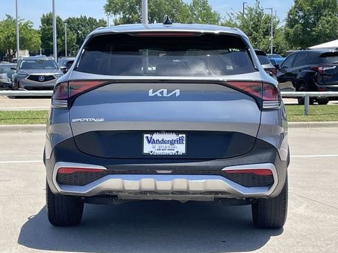 Used 2023 Kia Sportage EX FWD image 5