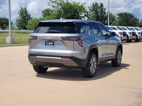 New 2026 Chevrolet Equinox LT FWD image 7
