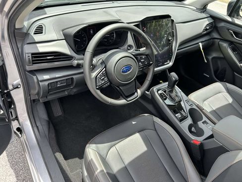 Certified 2025 Subaru Crosstrek 2.5i Limited w/ Popular Package #4A AWD/4WD image 17