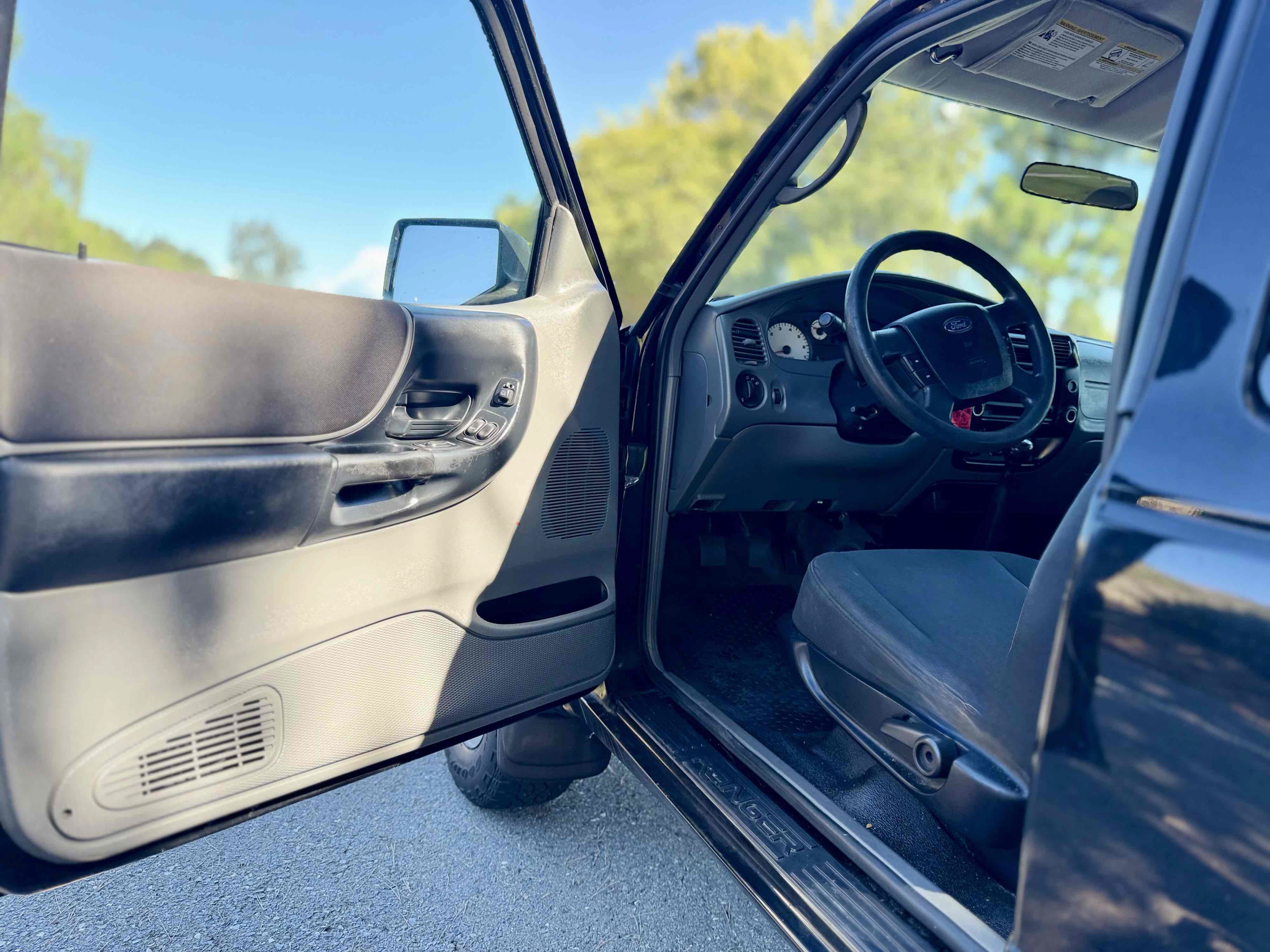 Used 2007 Ford Ranger STX RWD image 17