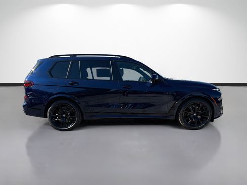 New 2027 BMW X7 xDrive40i w/ Executive Package AWD/4WD image 2