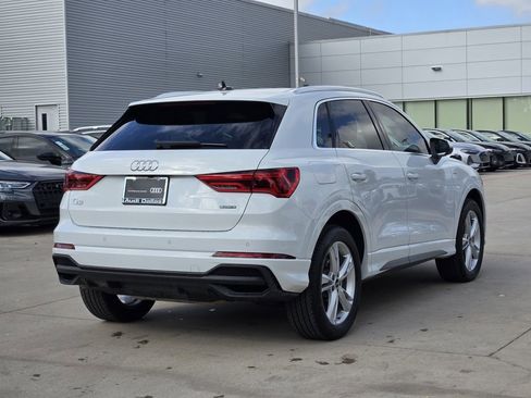 Certified 2023 Audi Q3 2.0T Premium w/ 19" Wheel Package image 6