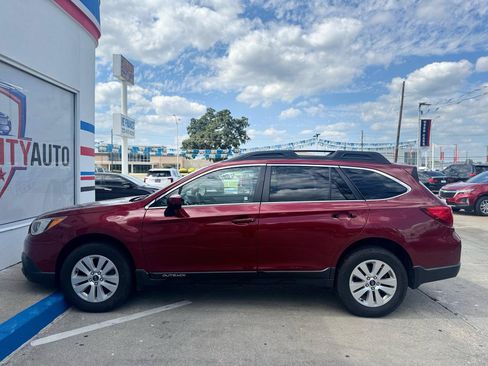Used 2017 Subaru Outback 2.5i Premium w/ Popular Package #2 AWD/4WD image 25