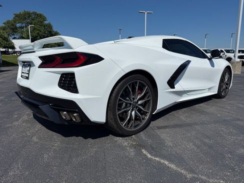 Used 2023 Chevrolet Corvette Stingray Preferred Conv w/ Z51 Performance Package RWD image 8