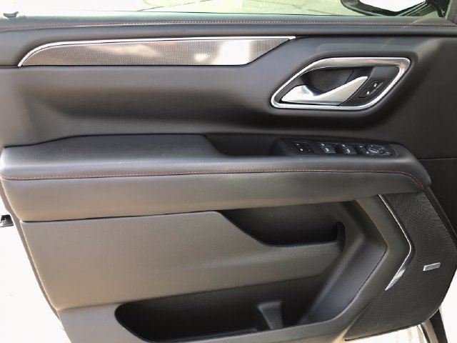 Certified 2022 Chevrolet Tahoe RST w/ Luxury Package AWD/4WD image 18