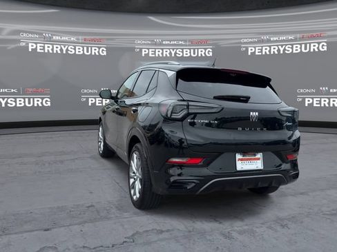 Used 2024 Buick Encore GX Avenir w/ Avenir Technology Package FWD image 6