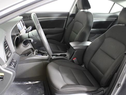 Used 2018 Hyundai Elantra Value Edition image 18