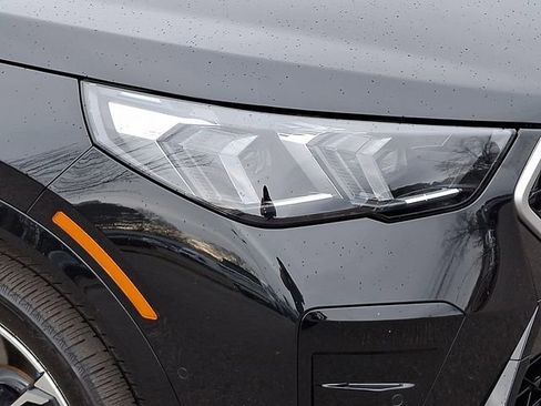 Used 2025 BMW X2 xDrive28i image 11