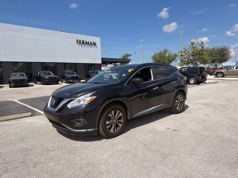 Used 2016 Nissan Murano SV FWD image 1