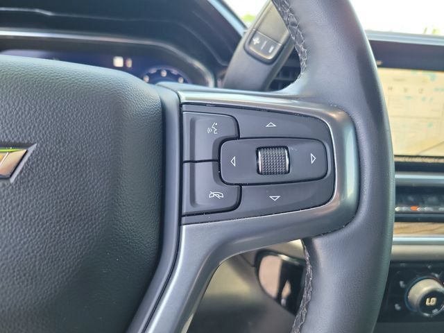 Used 2023 Chevrolet Silverado 1500 LT AWD/4WD image 22