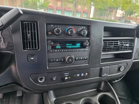 Certified 2024 GMC Savana 2500 w/ Driver Convenience Package RWD image 15
