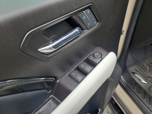 Used 2024 GMC Canyon AT4X AWD/4WD image 20