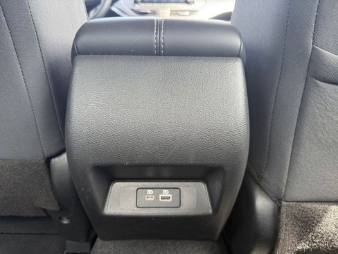 Used 2025 Nissan Altima 2.5 SV FWD image 23