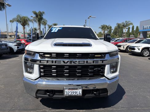 Used 2022 Chevrolet Silverado 2500 LT w/ LPO, Dark Essentials Package RWD image 3