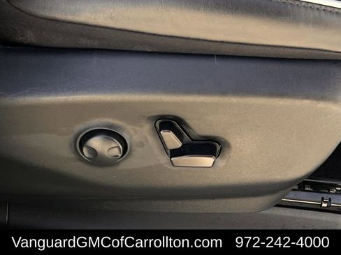 Used 2023 Chrysler Pacifica Limited image 27