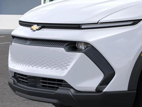 New 2026 Chevrolet Equinox EV LT image 39