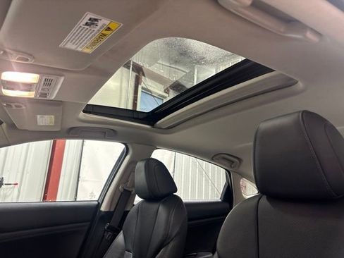 Used 2022 Honda Insight Touring image 32